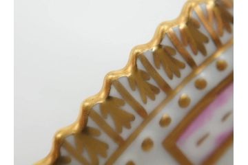 デンマーク　ROYAL COPENHAGEN(ロイヤルコペンハーゲン)　フローラダニカ　ピンクの花のデザインが可愛らしいオーバルプレート(金彩、フラワー、ディッシュ、中皿、洋食器、北欧)(R-080997)　