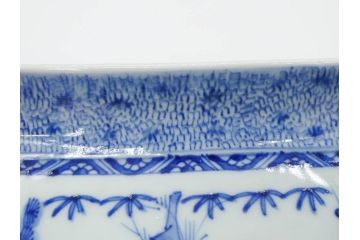 江戸期　成化年製　古伊万里　染付　微塵唐草　松竹梅文　約21cm　6.7寸　細かな絵付けが魅力の長皿2枚セット(角皿、和食器、和皿、六寸七分)(R-080998)
