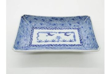 江戸期　成化年製　古伊万里　染付　微塵唐草　松竹梅文　約20cm　6.6寸　匠の美技が光る長皿2枚セット(角皿、和食器、和皿、六寸六分)(R-081000)