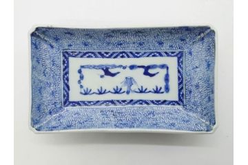 江戸期　成化年製　古伊万里　染付　微塵唐草　松竹梅文　約20cm　6.6寸　匠の美技が光る長皿2枚セット(角皿、和食器、和皿、六寸六分)(R-081000)