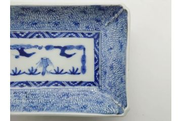 江戸期　成化年製　古伊万里　染付　微塵唐草　松竹梅文　約20cm　6.6寸　匠の美技が光る長皿2枚セット(角皿、和食器、和皿、六寸六分)(R-081000)
