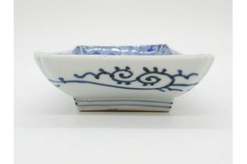 江戸期　成化年製　古伊万里　染付　微塵唐草　松竹梅文　約20cm　6.6寸　匠の美技が光る長皿2枚セット(角皿、和食器、和皿、六寸六分)(R-081000)
