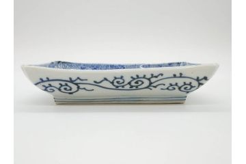 江戸期　成化年製　古伊万里　染付　微塵唐草　松竹梅文　約20cm　6.6寸　匠の美技が光る長皿2枚セット(角皿、和食器、和皿、六寸六分)(R-081000)