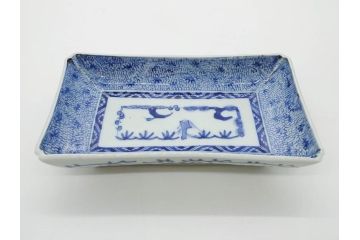 江戸期　成化年製　古伊万里　染付　微塵唐草　松竹梅文　約20cm　6.6寸　落ち着いた佇まいの長皿2枚セット(角皿、和食器、和皿、六寸六分)(R-081001)