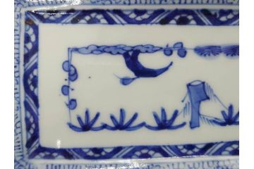 江戸期　成化年製　古伊万里　染付　微塵唐草　松竹梅文　約20cm　6.6寸　落ち着いた佇まいの長皿2枚セット(角皿、和食器、和皿、六寸六分)(R-081001)