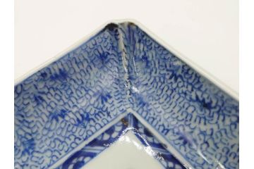 江戸期　成化年製　古伊万里　染付　微塵唐草　松竹梅文　約20cm　6.6寸　落ち着いた佇まいの長皿2枚セット(角皿、和食器、和皿、六寸六分)(R-081001)