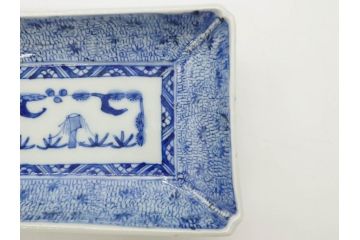 江戸期　成化年製　古伊万里　染付　微塵唐草　松竹梅文　約21cm　6.7寸　和の雰囲気漂う長皿2枚セット(角皿、和食器、和皿、六寸七分)(R-081002)