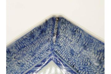 江戸期　成化年製　古伊万里　染付　微塵唐草　松竹梅文　約21cm　6.7寸　和の雰囲気漂う長皿2枚セット(角皿、和食器、和皿、六寸七分)(R-081002)