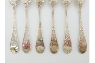 アメリカ　TIFFANY&CO.(ティファニー)　STERLINGSILVER(スターリングシルバー) Jardin　総重量 約338g　細かな花や鳥のデザインが上品なデザートフォーク6本セット(DESSERT FORKS、銀製品、洋食器、カトラリー、ジャルダン、収納袋付き、共箱付き)(R-081003)