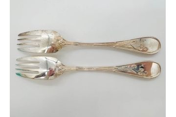 アメリカ　TIFFANY&CO.(ティファニー)　STERLINGSILVER(スターリングシルバー) Jardin　総重量 約338g　細かな花や鳥のデザインが上品なデザートフォーク6本セット(DESSERT FORKS、銀製品、洋食器、カトラリー、ジャルダン、収納袋付き、共箱付き)(R-081003)