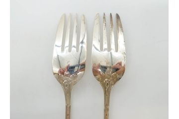 アメリカ　TIFFANY&CO.(ティファニー)　STERLINGSILVER(スターリングシルバー) Jardin　総重量 約338g　細かな花や鳥のデザインが上品なデザートフォーク6本セット(DESSERT FORKS、銀製品、洋食器、カトラリー、ジャルダン、収納袋付き、共箱付き)(R-081003)