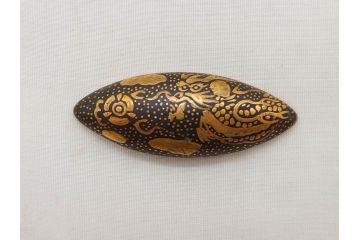 陶器製　九谷焼　色々な組み合わせが楽しめる帯留6点セット(金彩、タマムシ?、南天、龍、鶴、ツル、花、在銘作家物、仙、小乕?、帯留め、着物道具、和装小物、アクセサリー)(R-081006)