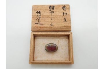 陶器製　九谷焼　色々な組み合わせが楽しめる帯留6点セット(金彩、タマムシ?、南天、龍、鶴、ツル、花、在銘作家物、仙、小乕?、帯留め、着物道具、和装小物、アクセサリー)(R-081006)