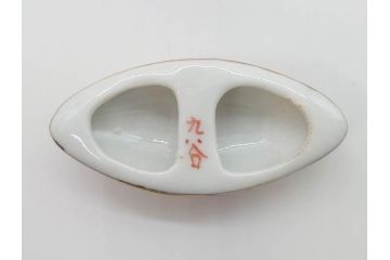 陶器製　九谷焼　色々な組み合わせが楽しめる帯留6点セット(金彩、タマムシ?、南天、龍、鶴、ツル、花、在銘作家物、仙、小乕?、帯留め、着物道具、和装小物、アクセサリー)(R-081006)