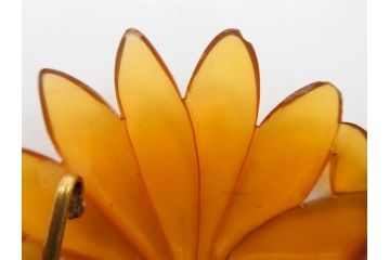 アンティーク　時代物　べっ甲(鼈甲)　美しい艶が魅力の帯留4点セット(魚、鯉、花、帯留め、着物道具、和装小物、アクセサリー、共箱付き)(R-081007)