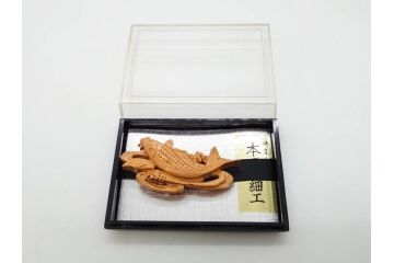 木製　本つげ細工　細かな彫りが見事な帯留6点セット(在銘作家物、介山、鯉、魚、翁面、帆船、花、月?、着物道具、和装小物、アクセサリー、帯締め、帯留め)(R-081010)