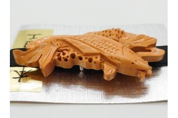 木製　本つげ細工　細かな彫りが見事な帯留6点セット(在銘作家物、介山、鯉、魚、翁面、帆船、花、月?、着物道具、和装小物、アクセサリー、帯締め、帯留め)(R-081010)