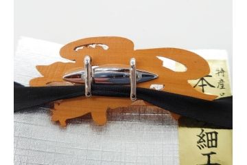 木製　本つげ細工　細かな彫りが見事な帯留6点セット(在銘作家物、介山、鯉、魚、翁面、帆船、花、月?、着物道具、和装小物、アクセサリー、帯締め、帯留め)(R-081010)