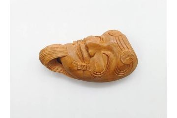 木製　本つげ細工　細かな彫りが見事な帯留6点セット(在銘作家物、介山、鯉、魚、翁面、帆船、花、月?、着物道具、和装小物、アクセサリー、帯締め、帯留め)(R-081010)