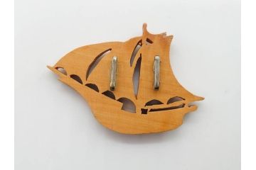 木製　本つげ細工　細かな彫りが見事な帯留6点セット(在銘作家物、介山、鯉、魚、翁面、帆船、花、月?、着物道具、和装小物、アクセサリー、帯締め、帯留め)(R-081010)
