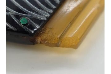 アンティーク　時代物　螺鈿細工　べっ甲(鼈甲)　オパール　上品な雰囲気の帯留2点セット(蝶、花、菊、扇、帯締め、帯留め、着物道具、和装小物、アクセサリー)(R-081011)