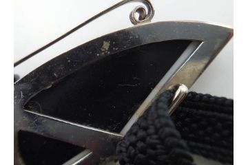 アンティーク　時代物　螺鈿細工　べっ甲(鼈甲)　オパール　上品な雰囲気の帯留2点セット(蝶、花、菊、扇、帯締め、帯留め、着物道具、和装小物、アクセサリー)(R-081011)