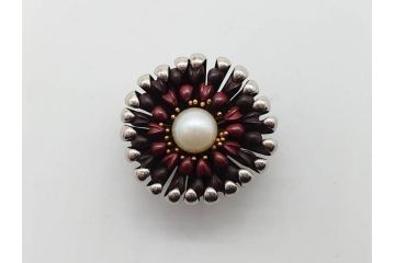 アンティーク　時代物　金工　彫金　気品を感じる帯留7点セット(在銘作家物、弘光、ハト、鳩、ツル、鶴、花、波に千鳥、観世水、帯留め、着物道具、和装小物、アクセサリー、ケース付き)(R-081012)