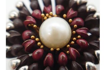 アンティーク　時代物　金工　彫金　気品を感じる帯留7点セット(在銘作家物、弘光、ハト、鳩、ツル、鶴、花、波に千鳥、観世水、帯留め、着物道具、和装小物、アクセサリー、ケース付き)(R-081012)
