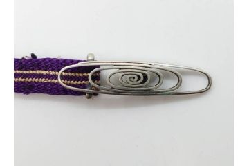 アンティーク　時代物　金工　彫金　気品を感じる帯留7点セット(在銘作家物、弘光、ハト、鳩、ツル、鶴、花、波に千鳥、観世水、帯留め、着物道具、和装小物、アクセサリー、ケース付き)(R-081012)