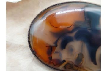 縞瑪瑙(シマメノウ)　タイガーアイ?　アンモナイト　独特な雰囲気に惹き込まれる帯留8点セット(鉱物、化石、帯留め、着物道具、和装小物、アクセサリー、ケース付き)(R-081013)
