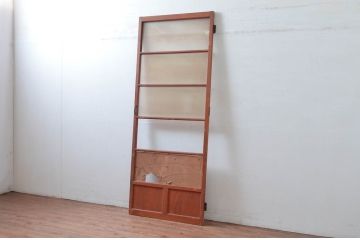 アンティーク建具　木の温かみある風合いが魅力的なドア1枚(扉、ガラス扉、木製扉)(R-081024)