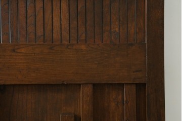 アンティーク建具　最高級　重厚感のある金具が魅力的な格子蔵戸　(R-081030)