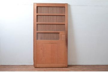 アンティーク建具　上手物!!　関西地方　上質な和の空間を演出する作りの良い格子蔵戸1枚(格子戸、引き戸、玄関戸)(R-081032)