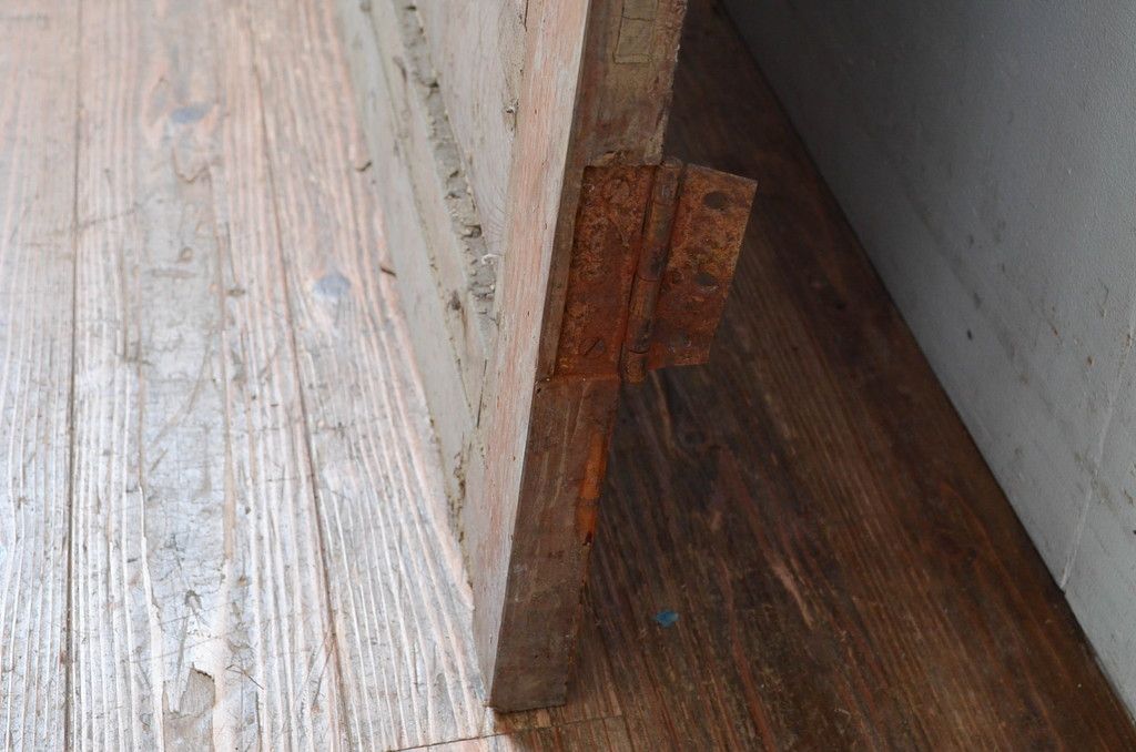 アンティーク建具　大正～昭和初期　希少デザイン　特大!! 空間の主役になる古い洋館のミラー付きドア1枚　(R-081034)