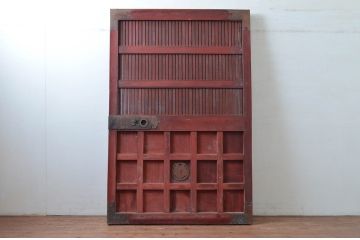 アンティーク建具　上手物!!　北陸産　総欅(ケヤキ)材　古い木味や金具が時代の流れを感じる格子蔵戸1枚(格子戸、引き戸、玄関戸)(R-081037)