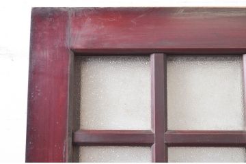 アンティーク建具　上手物!!　漆塗り　細かなマス目格子のガラス入り蔵戸1枚(升目格子、きつね格子、狐格子、格子戸、引き戸、ガラス戸)(R-081038)