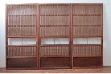 アンティーク建具　裏障子付き　どこか懐かしい雰囲気を感じるレトロな格子戸3枚セット(引き戸、障子戸)(R-081039)