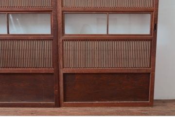 アンティーク建具　裏障子付き　どこか懐かしい雰囲気を感じるレトロな格子戸3枚セット(引き戸、障子戸)(R-081039)