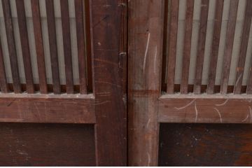 アンティーク建具　裏障子付き　どこか懐かしい雰囲気を感じるレトロな格子戸3枚セット(引き戸、障子戸)(R-081039)