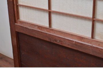 アンティーク建具　裏障子付き　どこか懐かしい雰囲気を感じるレトロな格子戸3枚セット(引き戸、障子戸)(R-081039)