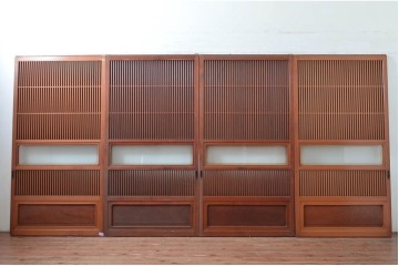 アンティーク建具　激レア!!　希少　特注品　腰板欅(ケヤキ)材　玉杢　両面格子仕上げが見事な最高級のガラス入り格子戸4枚セット　(R-081041)