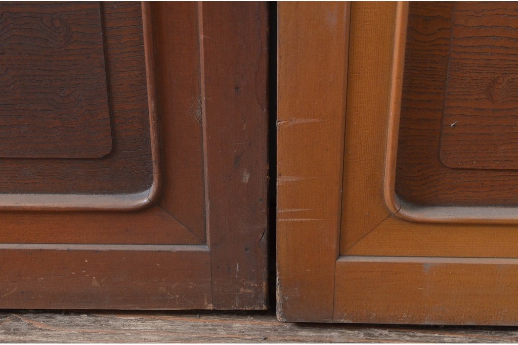 アンティーク建具　激レア!!　希少　特注品　腰板欅(ケヤキ)材　玉杢　両面格子仕上げが見事な最高級のガラス入り格子戸4枚セット　(R-081041)