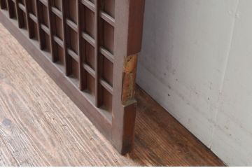 アンティーク建具　希少デザイン　3種類の素敵なデザインが楽しめる組子入りガラス扉1枚(ドア、木製扉)(R-081042)