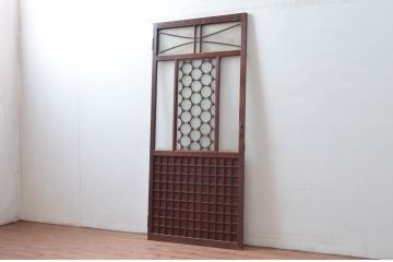 アンティーク建具　希少デザイン　3種類の素敵なデザインが楽しめる組子入りガラス扉1枚(ドア、木製扉)(R-081043)