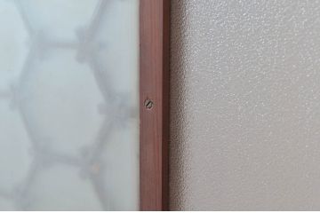 アンティーク建具　希少デザイン　3種類の素敵なデザインが楽しめる組子入りガラス扉1枚(ドア、木製扉)(R-081043)
