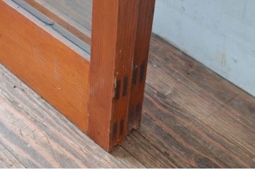 アンティーク建具　どこか懐かしい雰囲気感じるレトロなガラス戸2枚セット(引き戸、建具)(R-081049)
