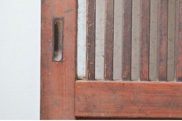 アンティーク建具　ガラス入り!経年による風合いが趣き深い幅広格子帯戸2枚セット(格子戸、引き戸、板戸)(R-081052)
