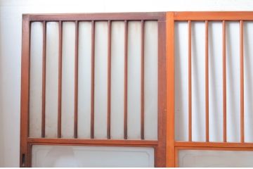 アンティーク建具　優しい木味があたたかみを感じるガラス戸4枚セット(引き戸)(R-081053)