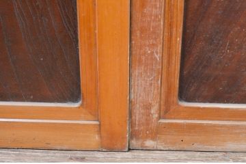 アンティーク建具　優しい木味があたたかみを感じるガラス戸4枚セット(引き戸)(R-081053)