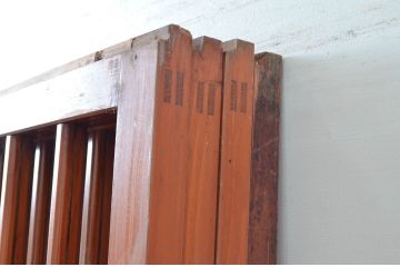アンティーク建具　優しい木味があたたかみを感じるガラス戸4枚セット(引き戸)(R-081053)